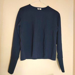 Uniqlo U Navy Blue Sweater 💙
